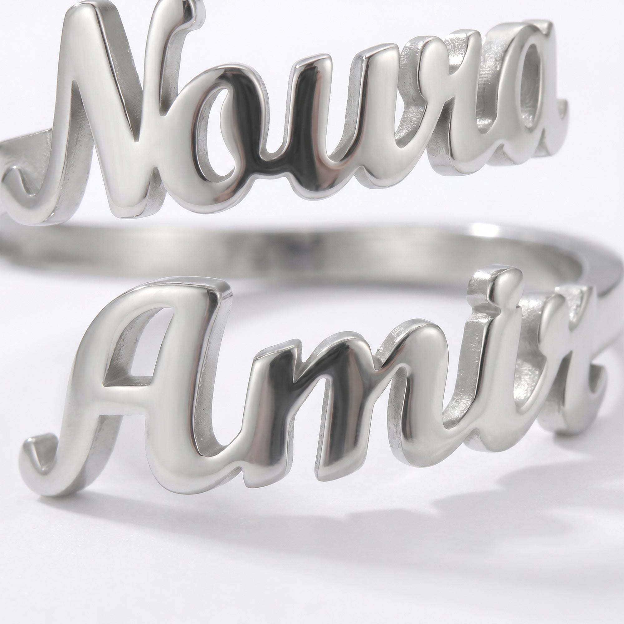 Double name ring