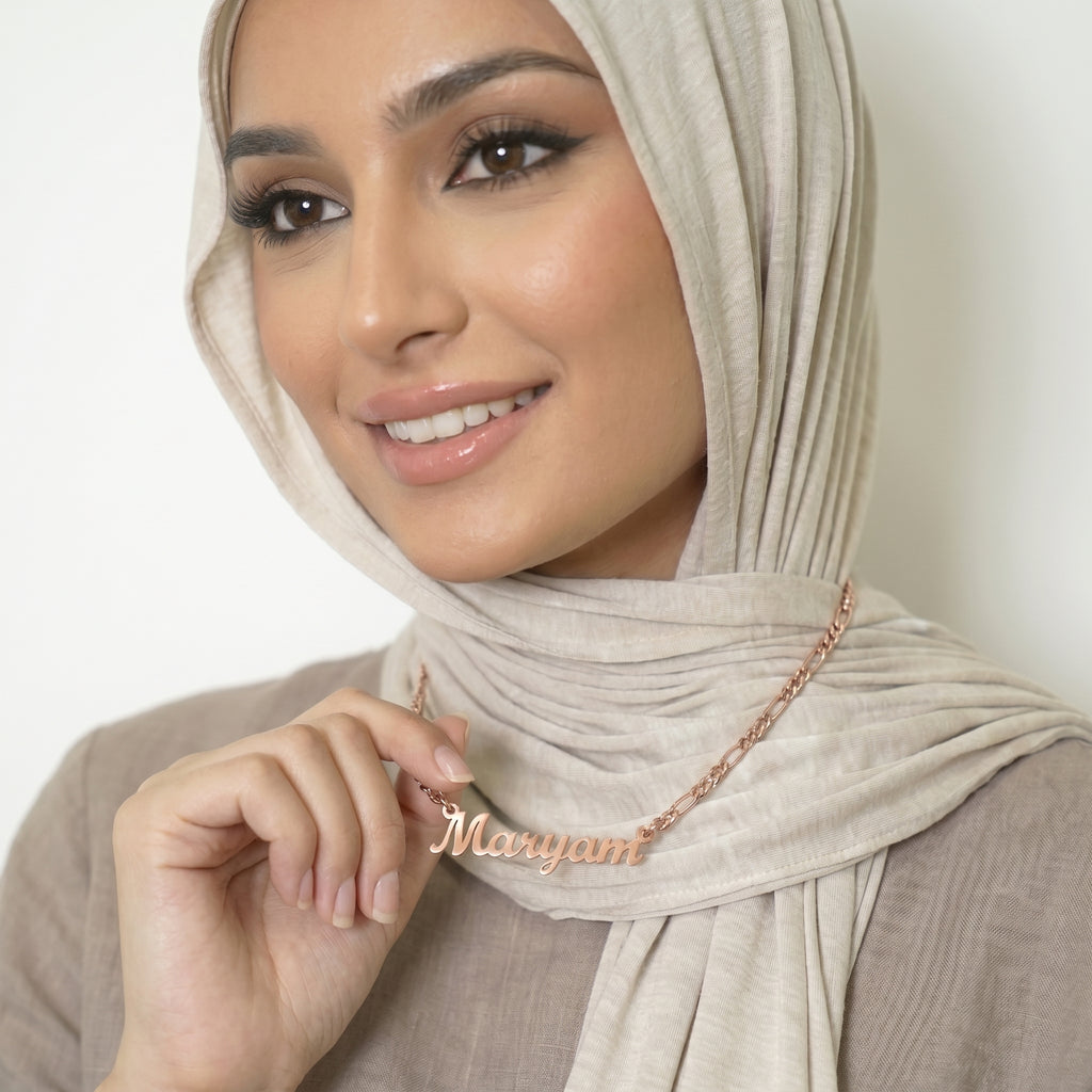 Custom name necklace figaro chain